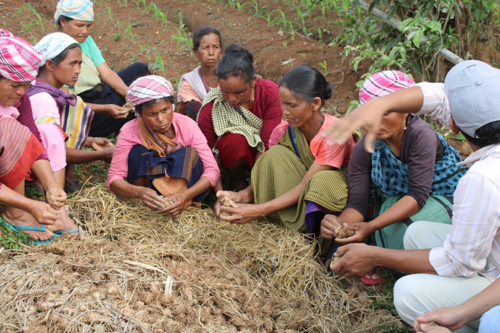 Farmer training on regenerative agriculture